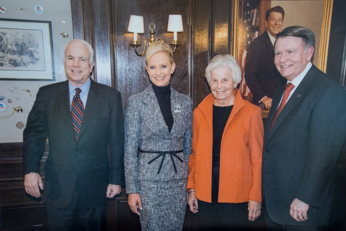 McCain with RNC leadership 2008